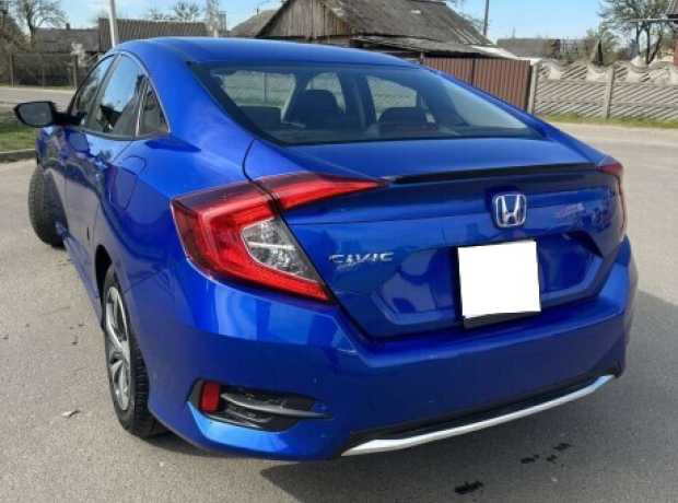 Honda Civic X, 2019, пробег 98000 км