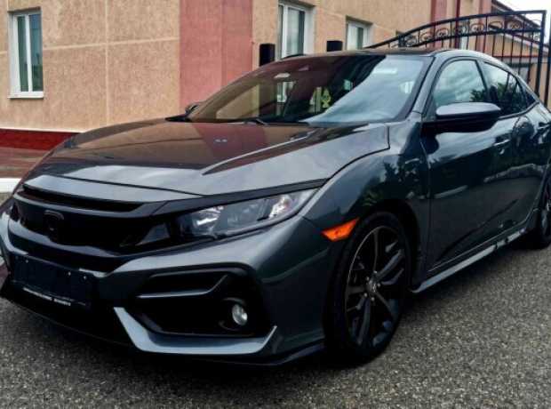 Honda Civic X, 2021, пробег 45000 км