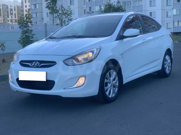 Hyundai Accent RB