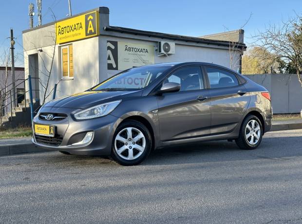 Hyundai Accent RB