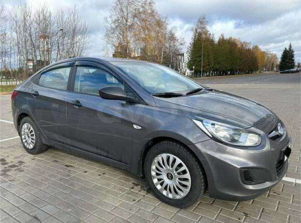 Hyundai Accent RB