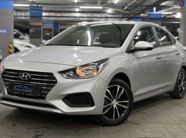 Hyundai Accent V