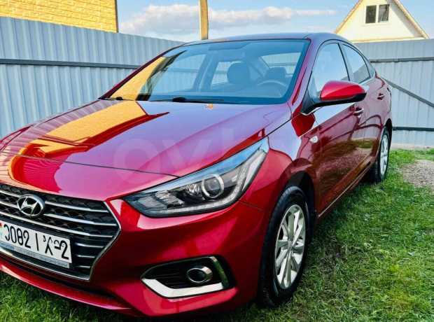 Hyundai Accent V