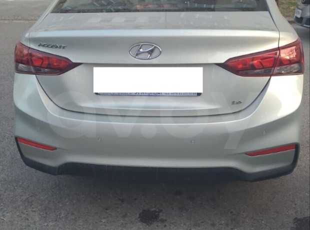 Hyundai Accent V