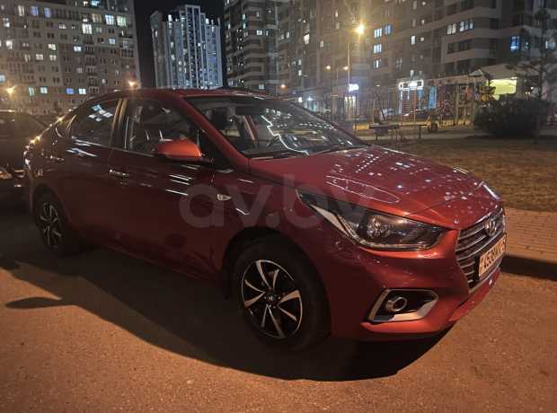 Hyundai Accent V
