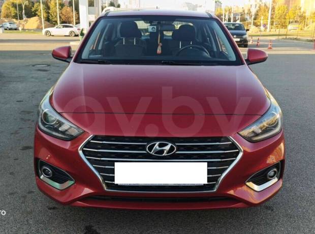 Hyundai Accent V