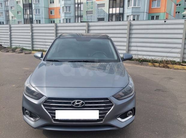 Hyundai Accent V