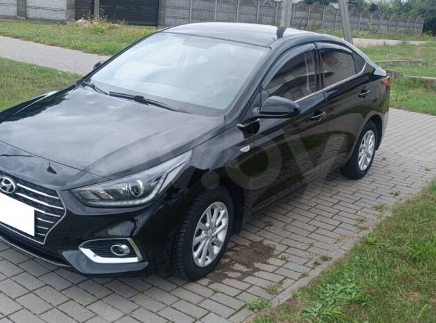 Hyundai Accent V