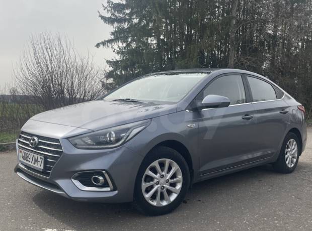 Hyundai Accent V