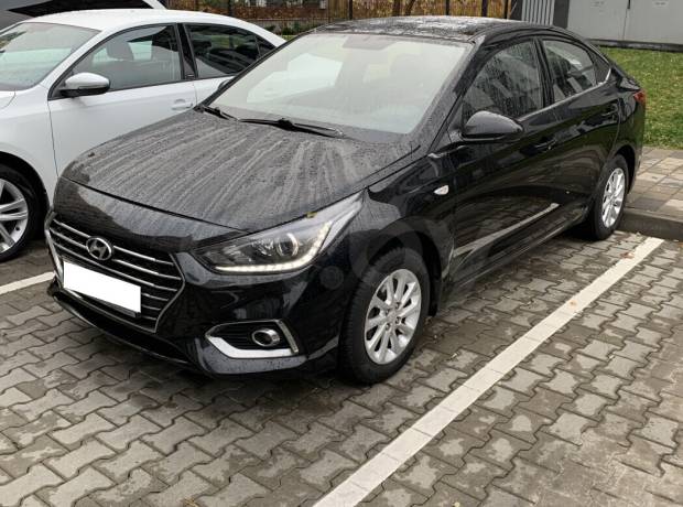 Hyundai Accent V