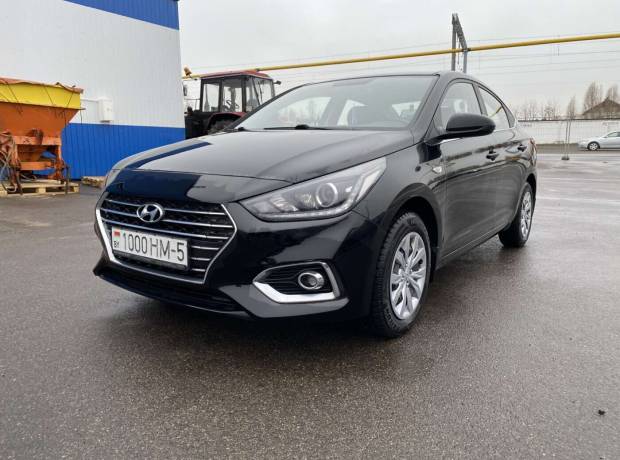 Hyundai Accent V