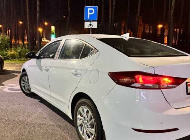 Hyundai Elantra AD, 2018, пробег 263000 км