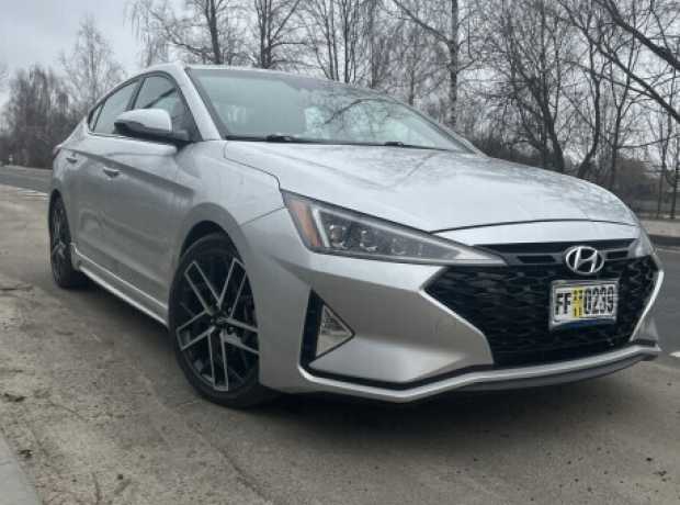 Hyundai Elantra AD  Рестайлинг, 2018, пробег 100000 км