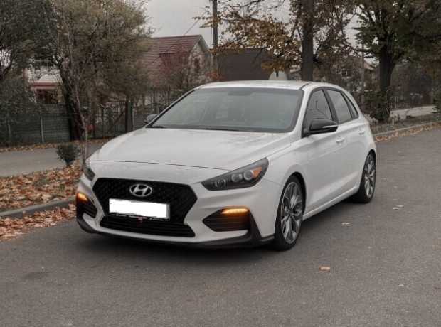 Hyundai Elantra AD  Рестайлинг, 2020, пробег 60000 км