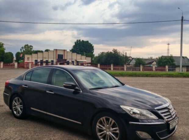 Hyundai Genesis I  Рестайлинг, 2013, пробег 243000 км