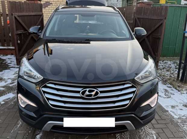 Hyundai Grand Santa Fe III
