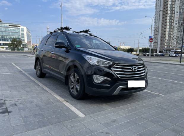 Hyundai Grand Santa Fe III