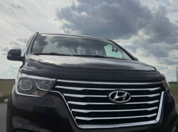 Hyundai Grand Starex I  2-й рестайлинг, 2018, пробег 80000 км