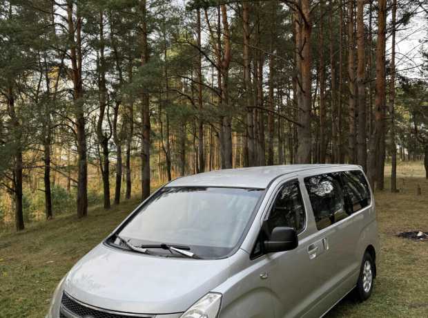 Hyundai Grand Starex I