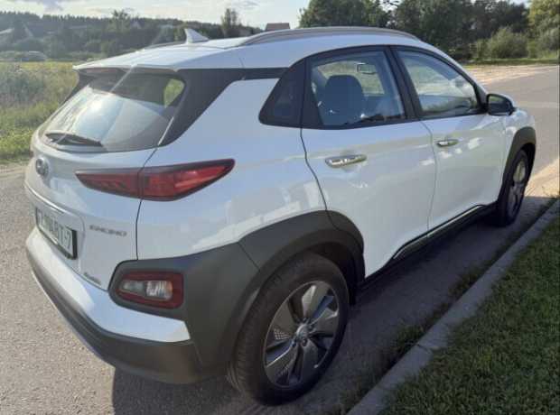 Hyundai Kona I  Рестайлинг, 2020, пробег 38520 км
