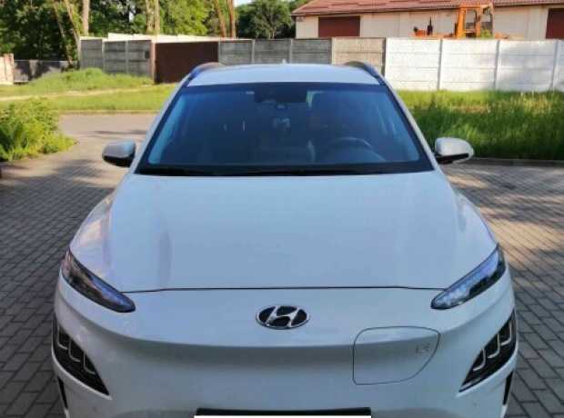 Hyundai Kona I  Рестайлинг, 2020, пробег 57570 км