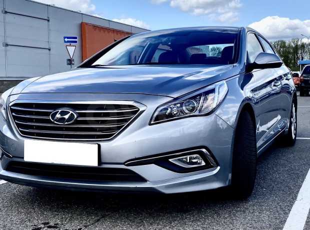 Hyundai Sonata LF