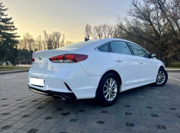 Hyundai Sonata LF  Рестайлинг, 2019, пробег 148059 км