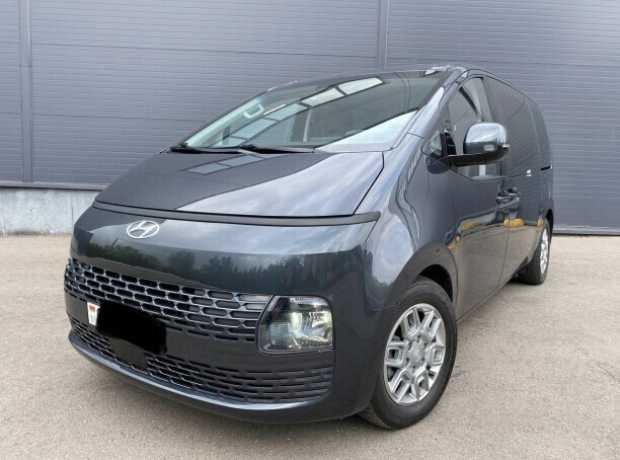 Hyundai Staria , 2021, пробег 106000 км