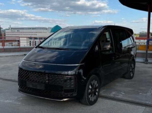 Hyundai Staria , 2022, пробег 49000 км