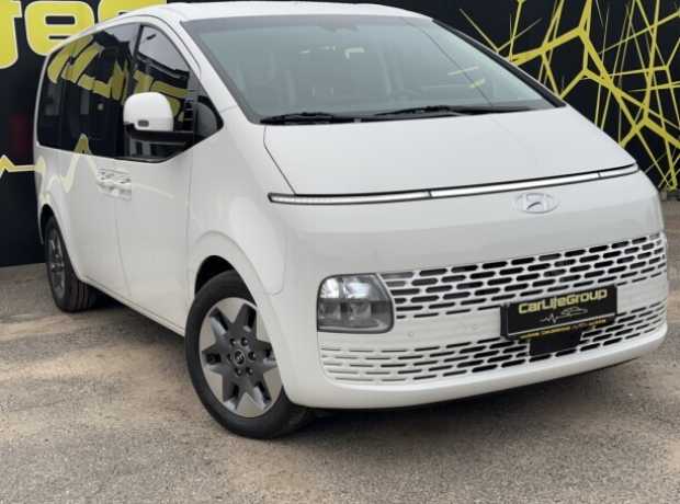 Hyundai Staria , 2023, пробег 17500 км Hyundai Staria , 2023, пробег 17500 км