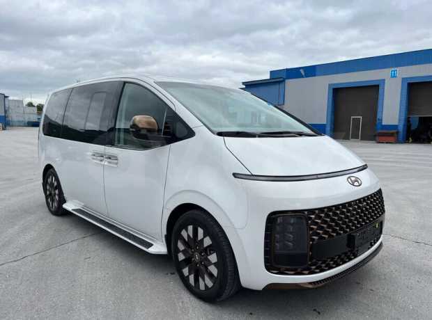 Hyundai Staria I