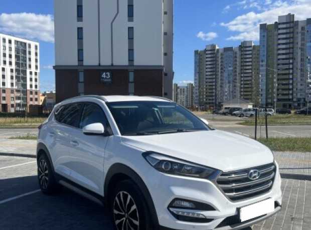 Hyundai Tucson III, 2017, пробег 177000 км