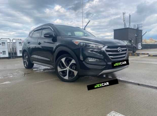 Hyundai Tucson III, 2017, пробег 186683 км Hyundai Tucson III, 2017, пробег 186683 км