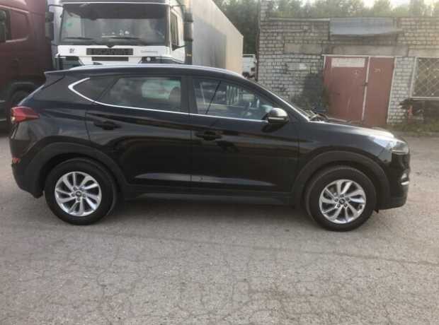 Hyundai Tucson III, 2018, пробег 118000 км