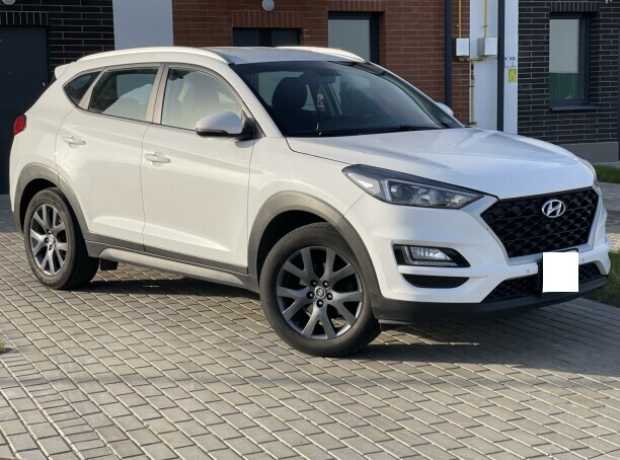 Hyundai Tucson III  Рестайлинг, 2018, пробег 130000 км