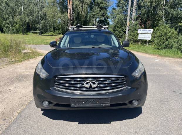 Infiniti FX II