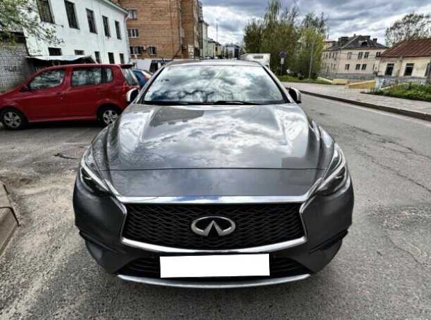 Infiniti Q30 , 2016, пробег 191110 км