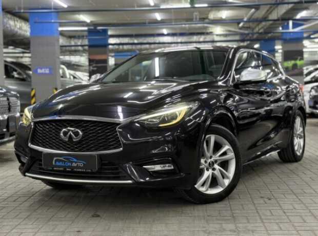 Infiniti Q30 , 2017, пробег 165817 км