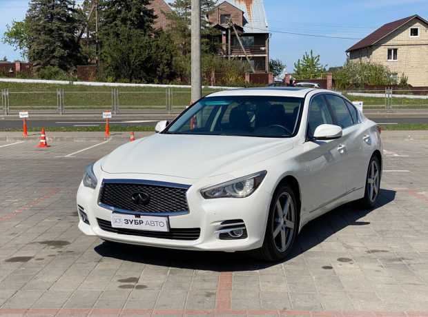 Infiniti Q50 I