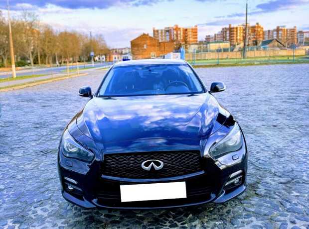 Infiniti Q50 I