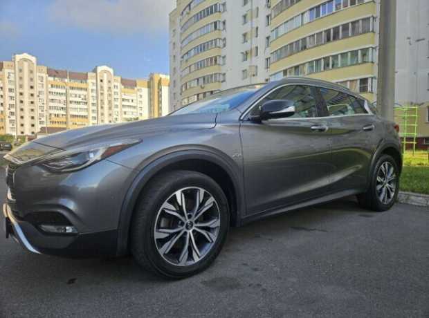 Infiniti QX30 , 2016, пробег 101000 км