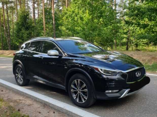 Infiniti QX30 , 2016, пробег 135000 км