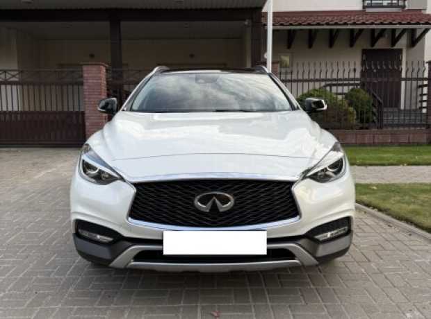 Infiniti QX30 , 2016, пробег 138000 км