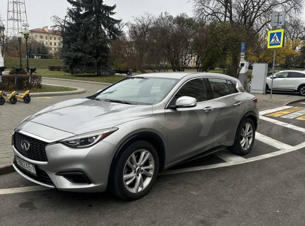 Infiniti QX30 I