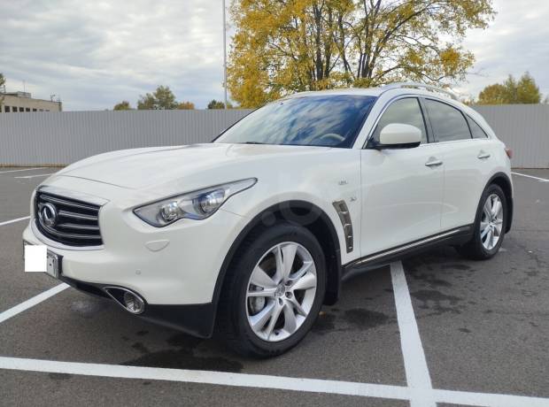 Infiniti QX70 I