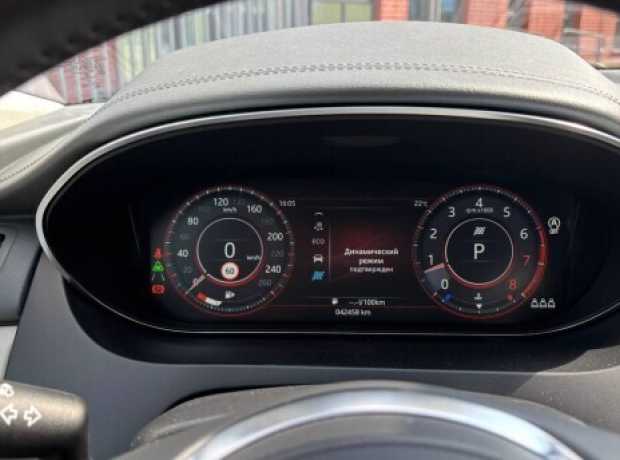 Jaguar E-Pace I, 2019, пробег 42500 км