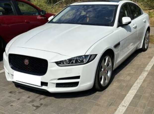 Jaguar XE I, 2016, пробег 110000 км
