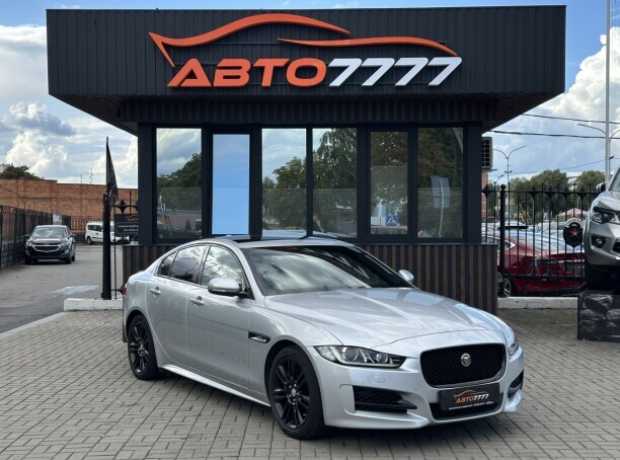 Jaguar XE I, 2017, пробег 111839 км