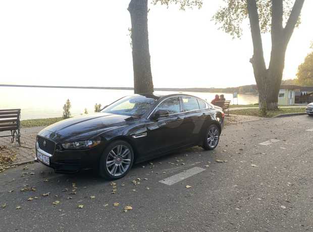 Jaguar XE I