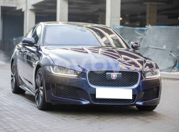 Jaguar XE I